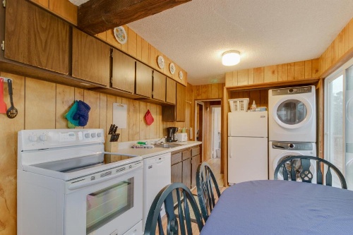 Arnold Beach House - Lower Level image 5